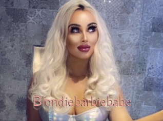 Blondiebarbiebabe