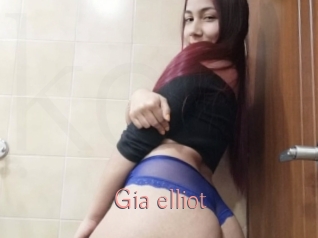 Gia_elliot