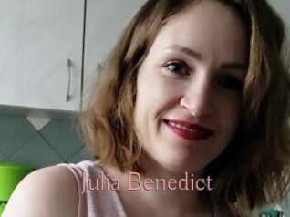 Julia_Benedict