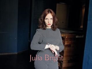 Julia_Bright