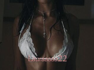 Lauraaaaa22