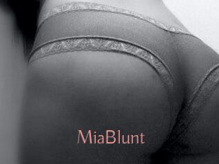 MiaBlunt