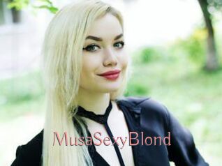 MusaSexyBlond