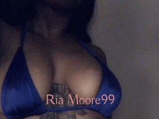 Ria_Moore99