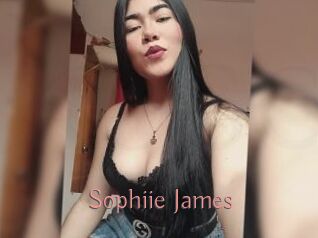 Sophiie_James