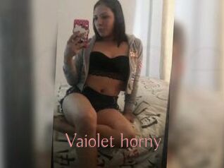 Vaiolet_horny