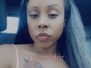 Victoria_dior